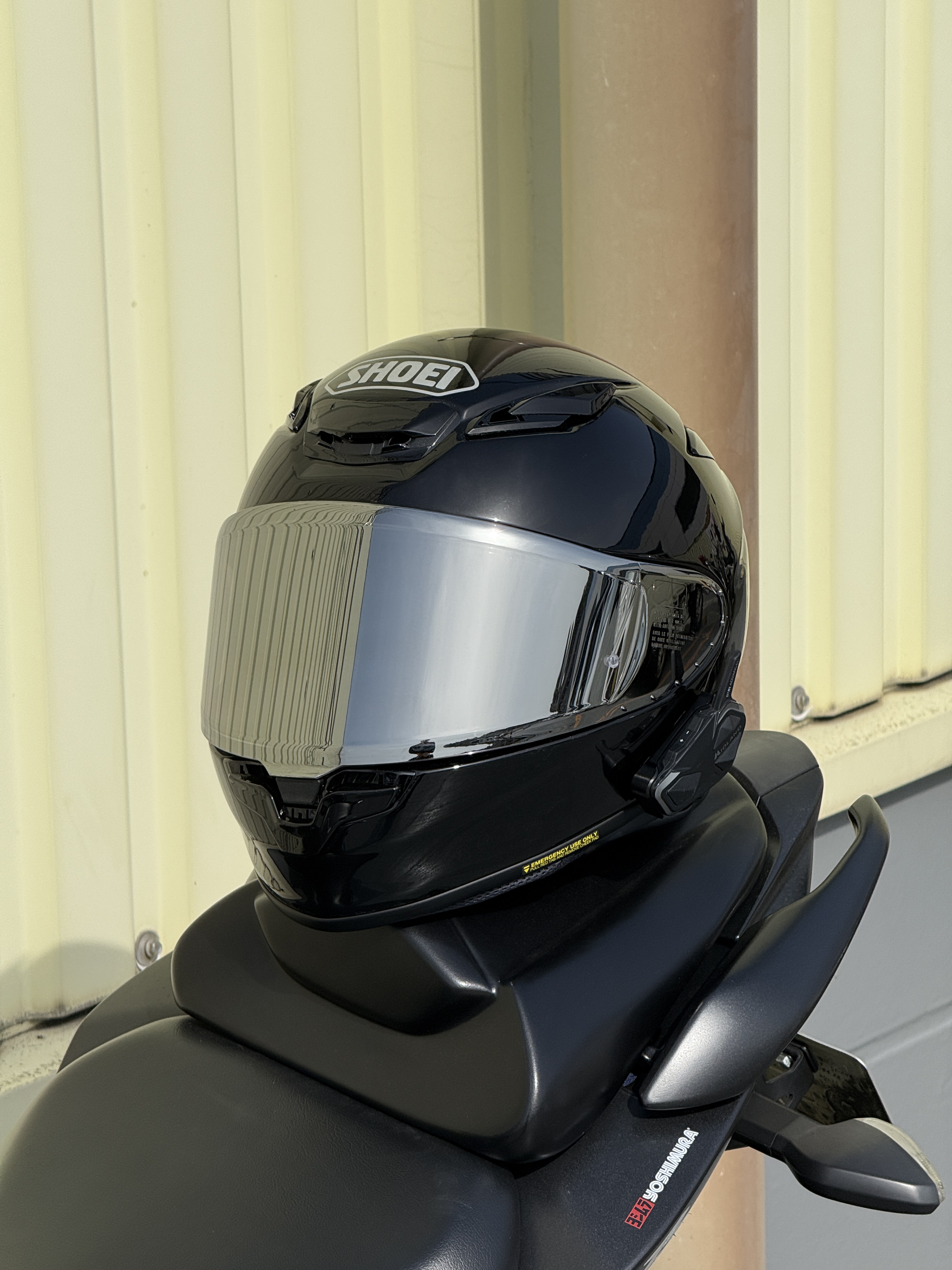 買って後悔なし！SHOEI Z-8 フルフェイスヘルメットを大満足レビュー